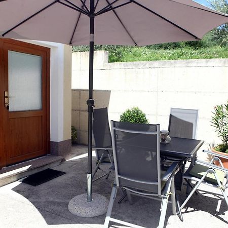 Classy Apartment With Garden View Laura Portorose Esterno foto